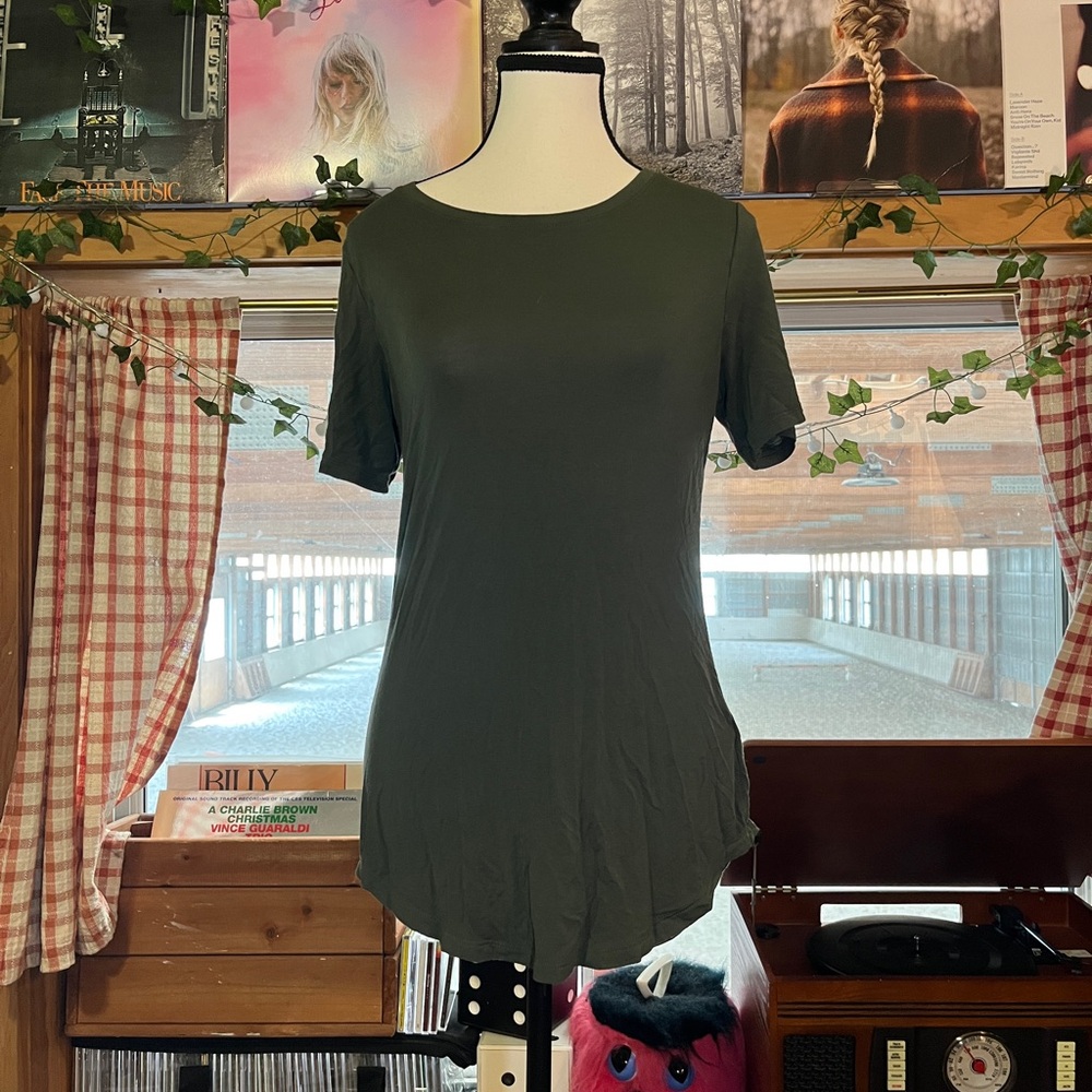 📟Army Green Women's Top📟
